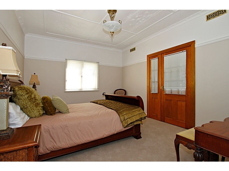 92 Evelyn Street, Sylvania NSW 2224