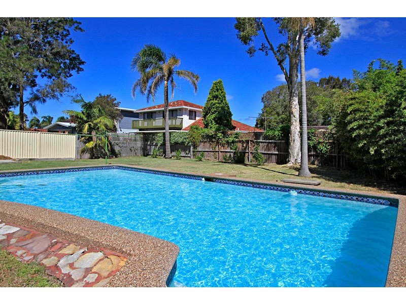 92 Evelyn Street, Sylvania NSW 2224