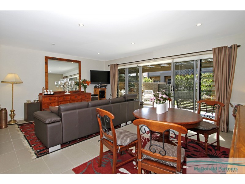 2/27-29 Durbar Avenue, Kirrawee NSW 2232