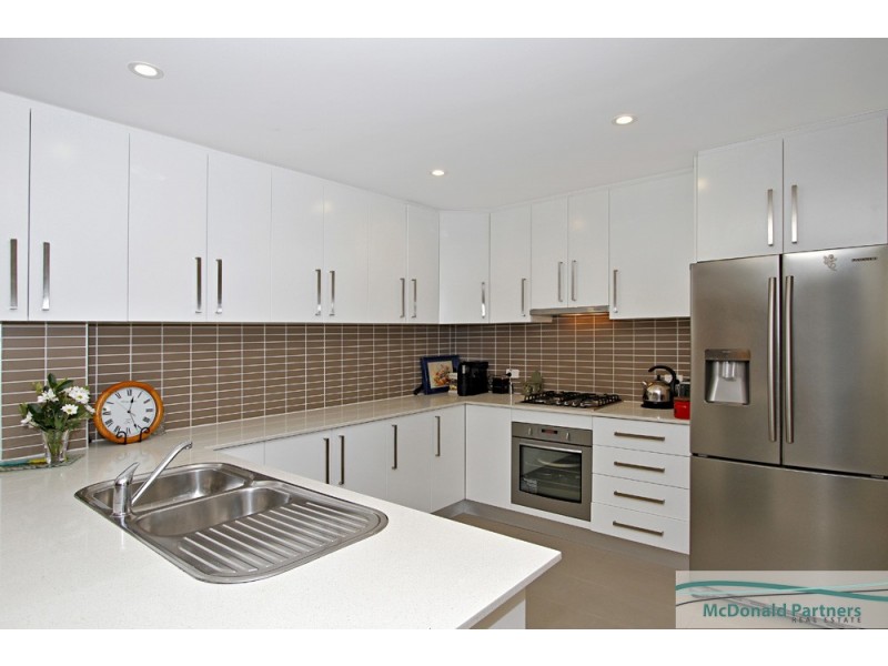 2/27-29 Durbar Avenue, Kirrawee NSW 2232