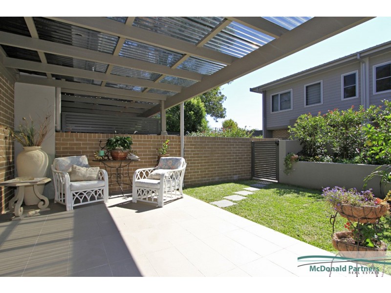 2/27-29 Durbar Avenue, Kirrawee NSW 2232