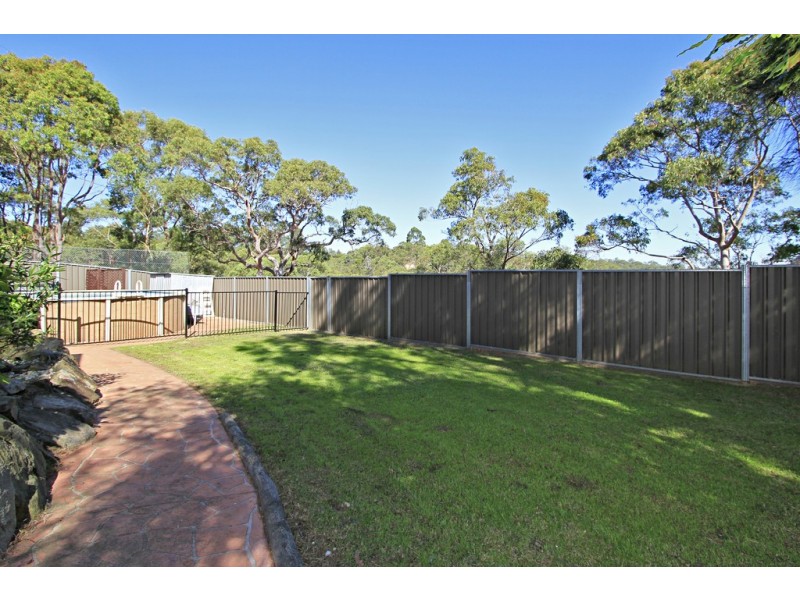 23 McKenzie Place, Menai NSW 2234