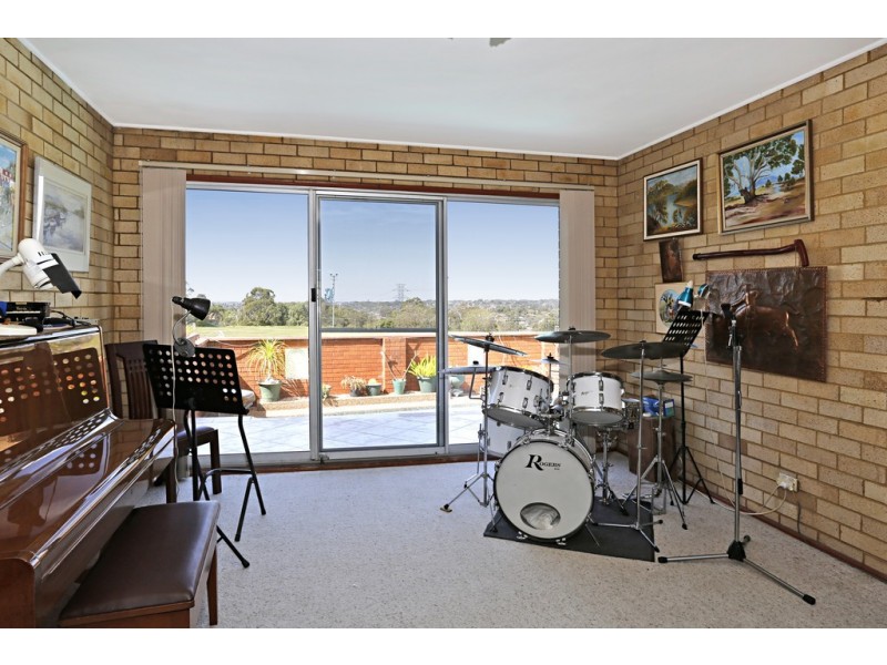 2 Calga Place, Sylvania NSW 2224