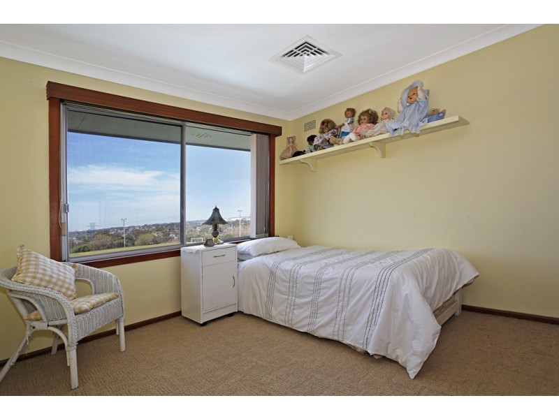 2 Calga Place, Sylvania NSW 2224