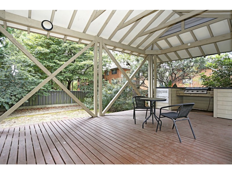 8/84 Glencoe Street, Sutherland NSW 2232