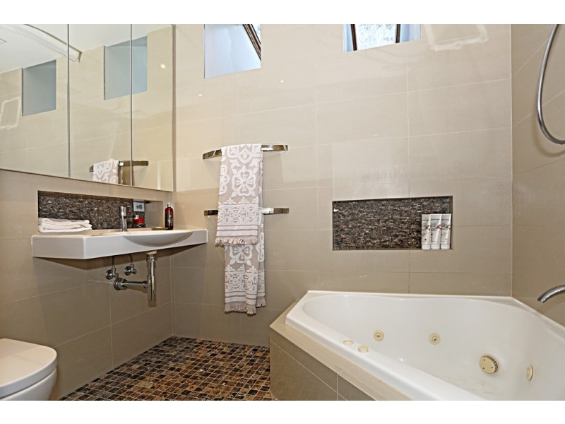 241 North West Arm Road, Grays Point NSW 2232