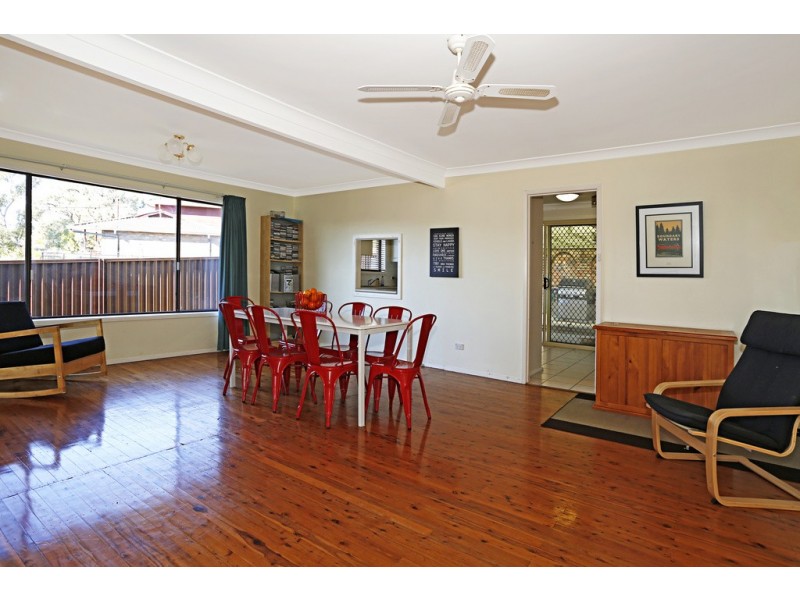 4 Larool Place, Engadine NSW 2233