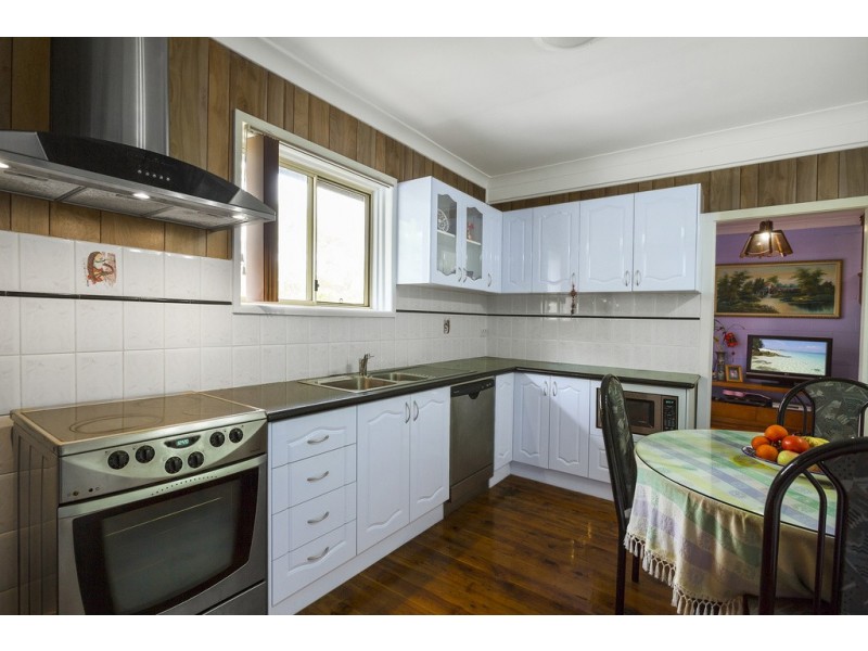 47 Gore Avenue, Kirrawee NSW 2232