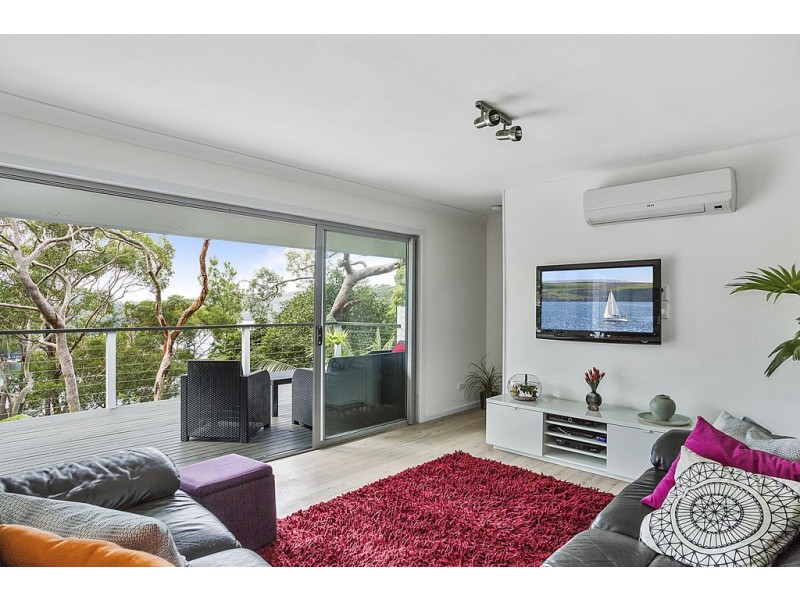 33 Marina Crescent, Gymea Bay NSW 2227