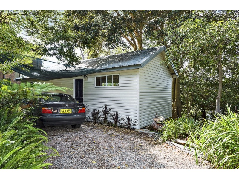 33 Marina Crescent, Gymea Bay NSW 2227