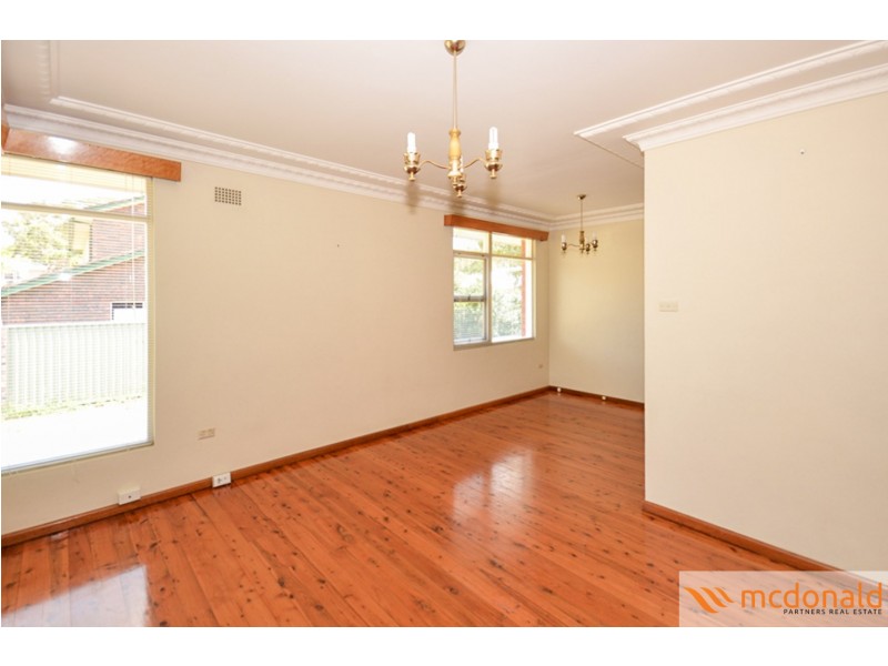 3 Balgang Ave, Kirrawee NSW 2232