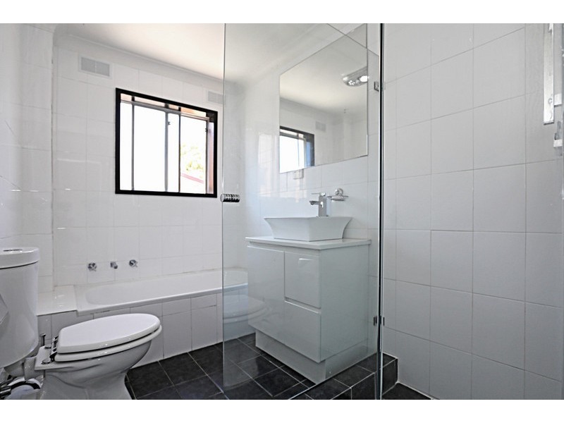 9/2-4 Curtis Street, Caringbah NSW 2229