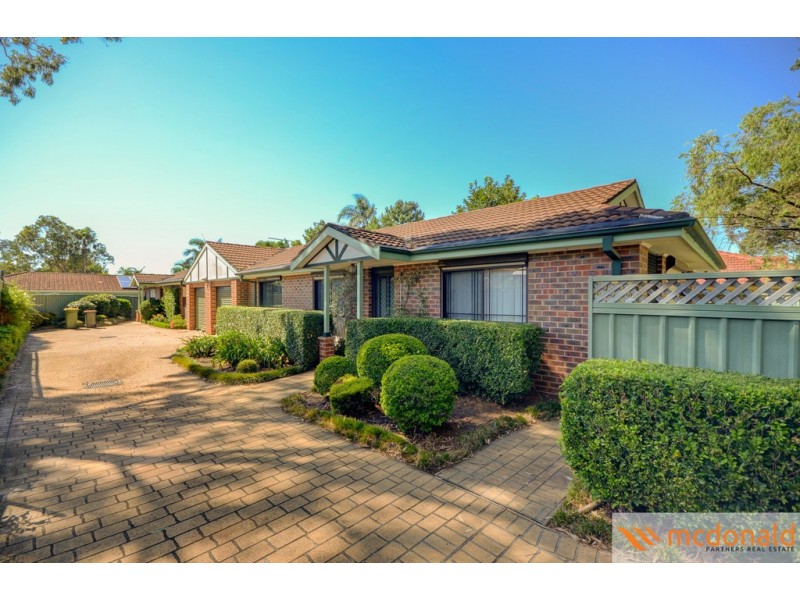 1/2 Yarra Burra Street, Gymea Bay NSW 2227