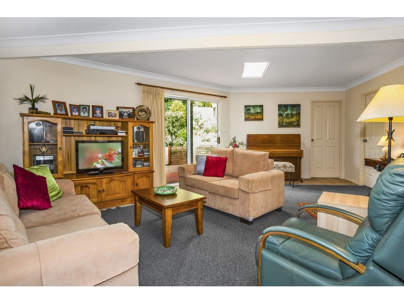 2/52 Budyan Road, Grays Point NSW 2232