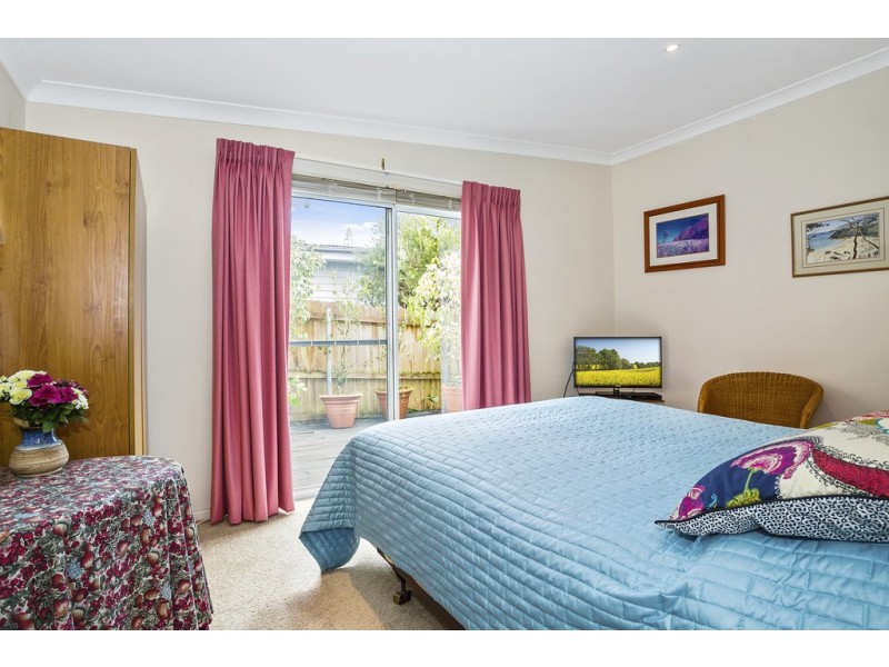 2/52 Budyan Road, Grays Point NSW 2232