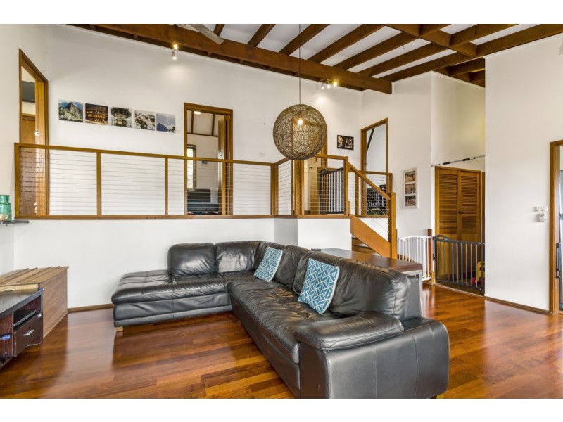 20 Huskisson Street, Gymea Bay NSW 2227