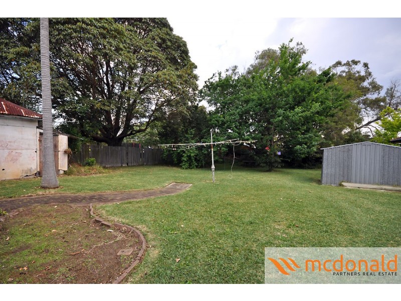 6 Bonnie View St, Gymea NSW 2227