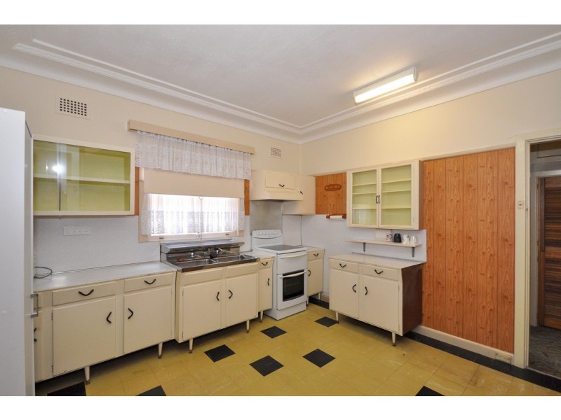 239 Sylvania Road South, Miranda NSW 2228