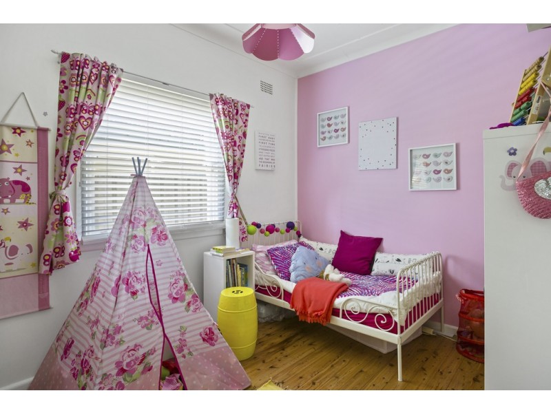 262 The Boulevarde, Miranda NSW 2228