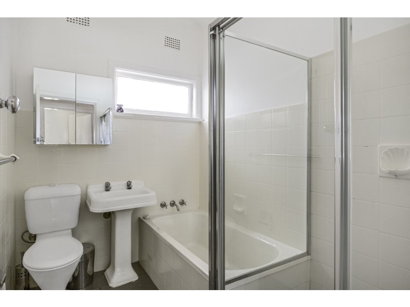 262 The Boulevarde, Miranda NSW 2228