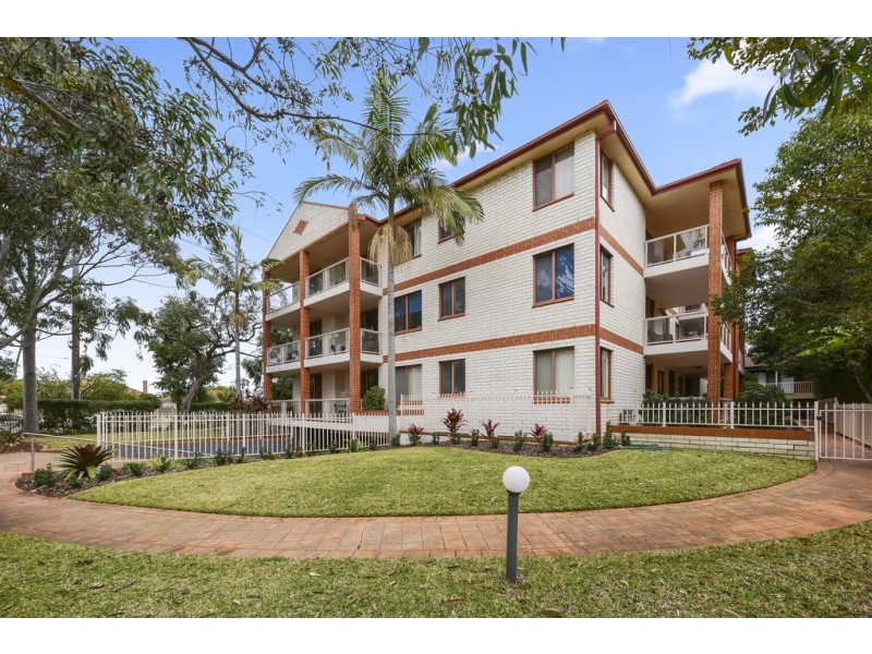 2/351-353 President Avenue, Gymea NSW 2227