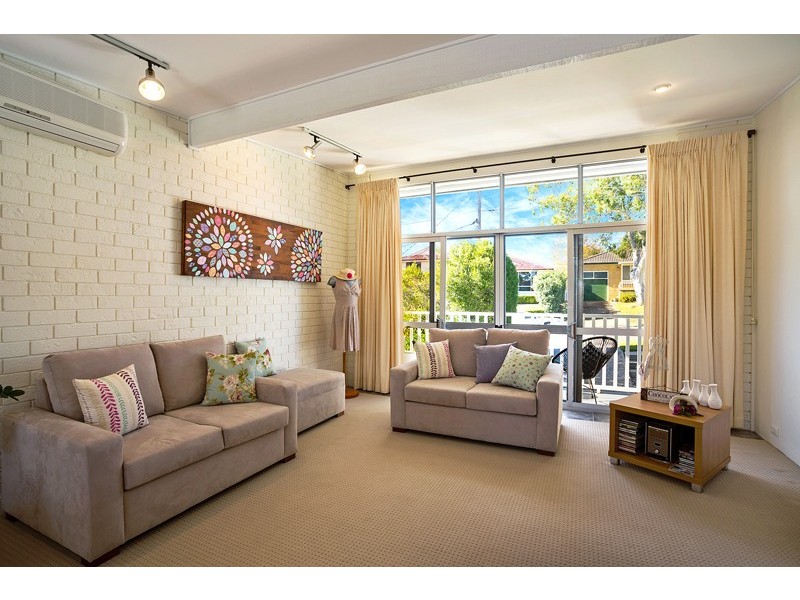 10 Ballar Avenue, Gymea Bay NSW 2227