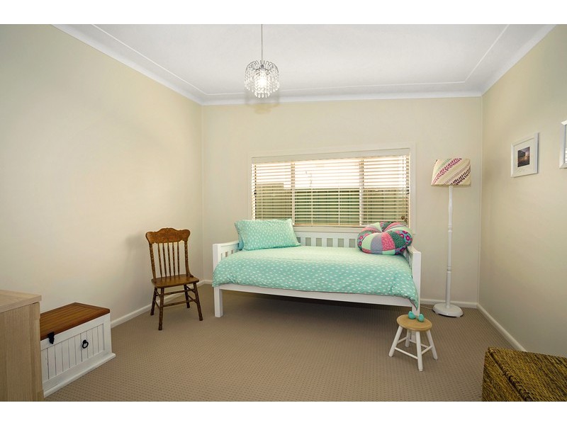 10 Ballar Avenue, Gymea Bay NSW 2227