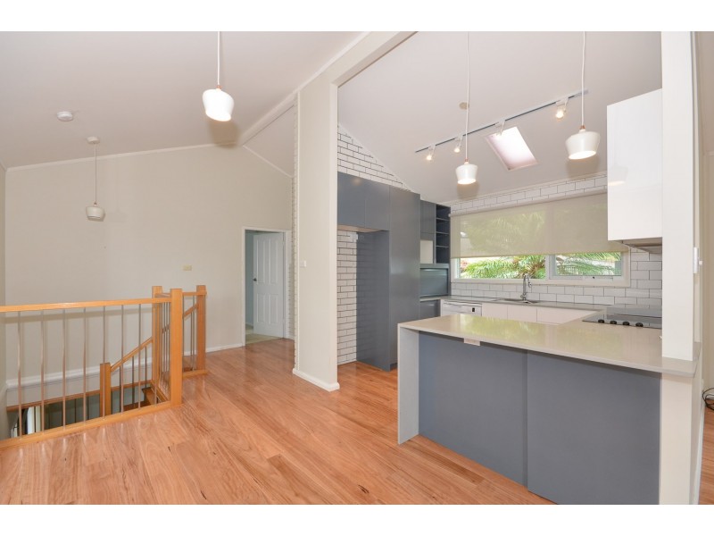 14 Timaru Place, Kirrawee NSW 2232