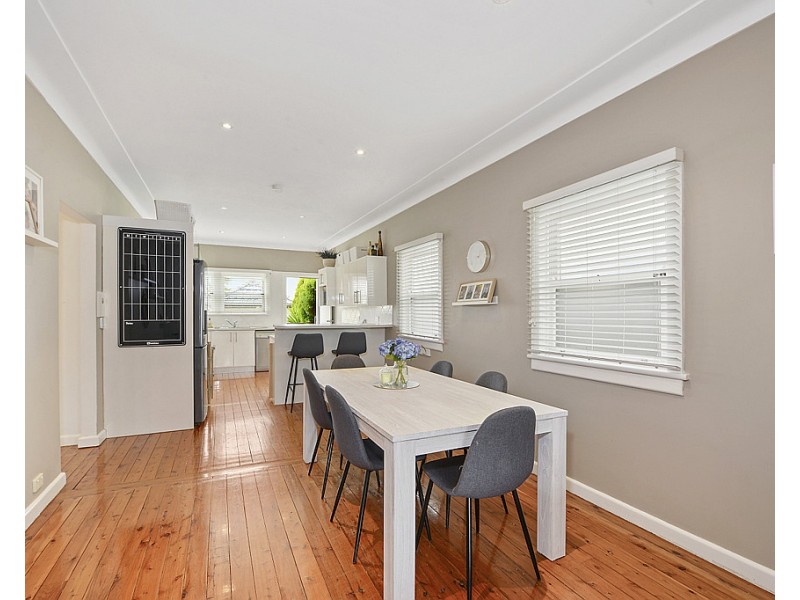 254 Gymea Bay Road, Gymea Bay NSW 2227