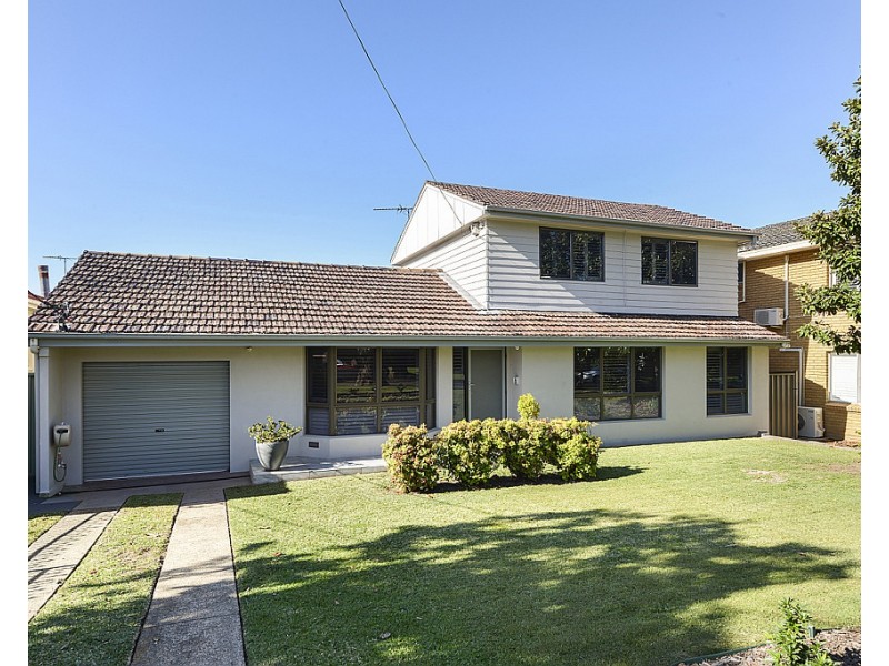 26 Macquarie Street, Gymea NSW 2227