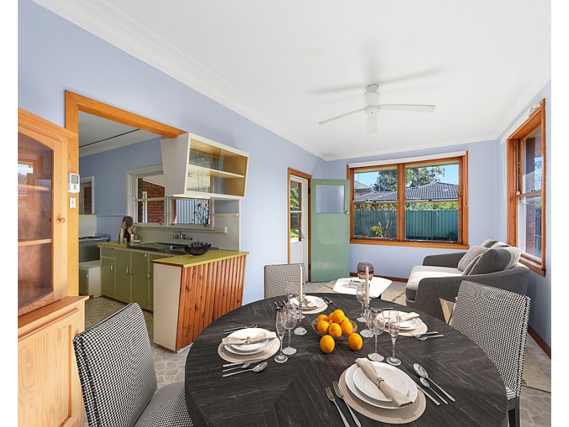 9 Bolaro Ave, Gymea NSW 2227