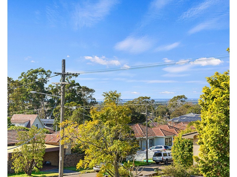 9 Bolaro Ave, Gymea NSW 2227