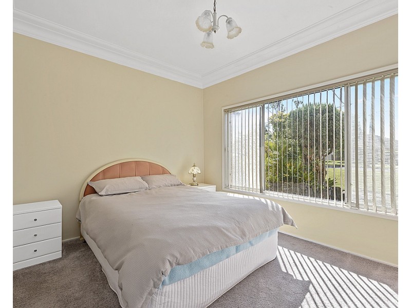 12 Warren Avenue, Grays Point NSW 2232