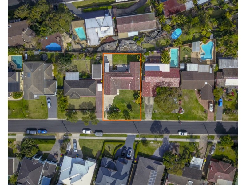 12 Warren Avenue, Grays Point NSW 2232