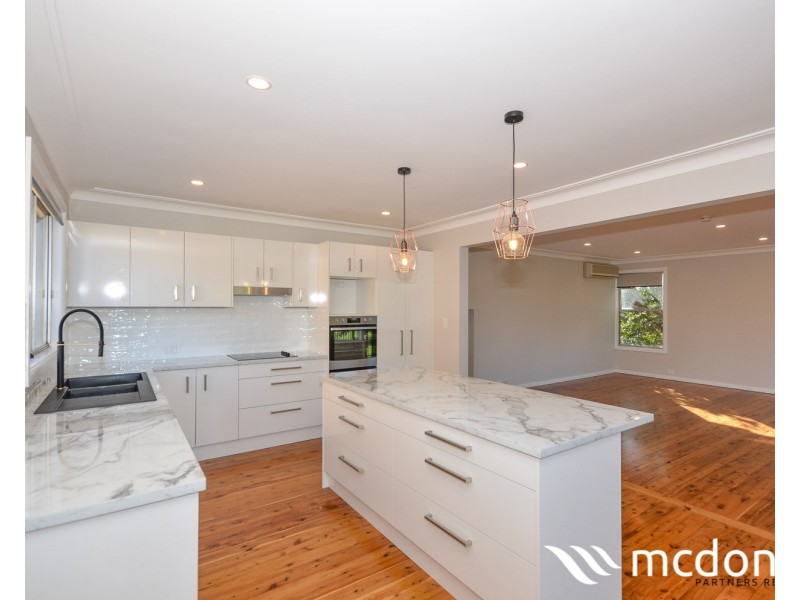 26 Pinaroo Place, Gymea Bay NSW 2227