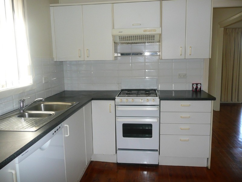 32 ABINGDON STREET, North Balgowlah NSW 2093