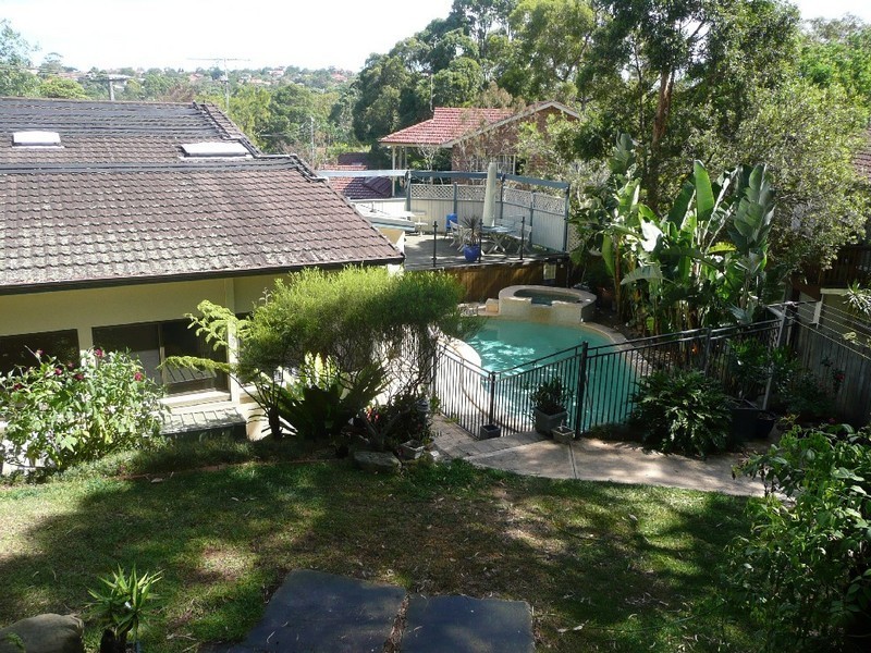 4 ABINGDON STREET, North Balgowlah NSW 2093