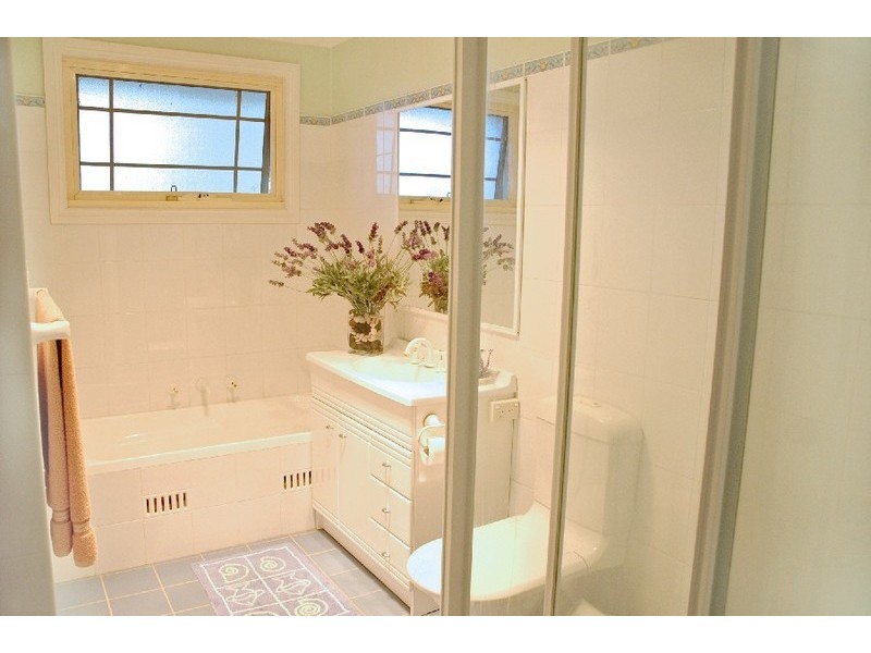 2/2c BURNT STREET, Seaforth NSW 2092