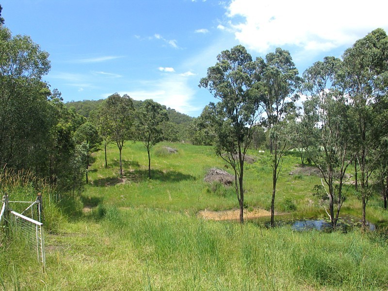 Mount Nathan QLD 4211