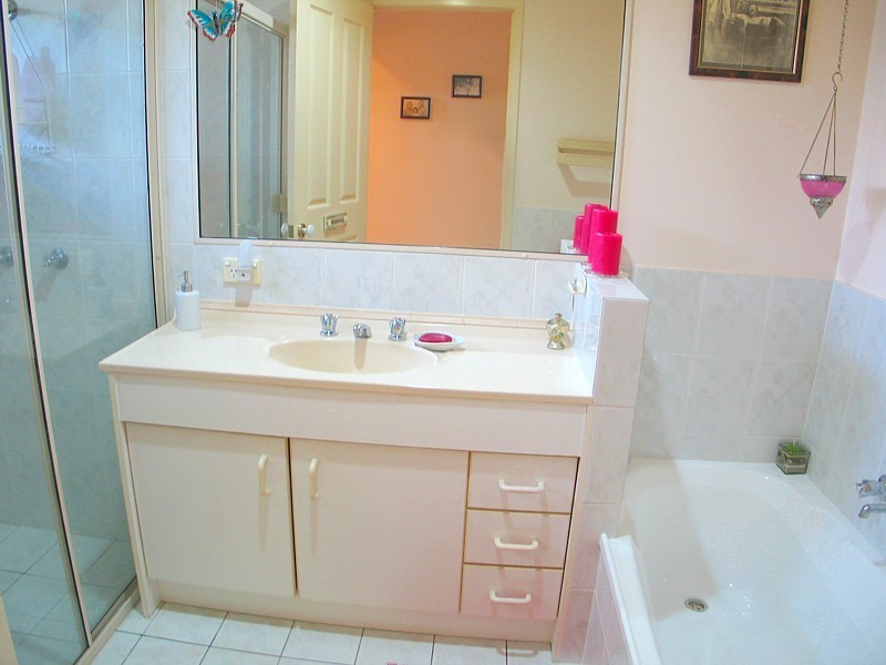 Carrara QLD 4211
