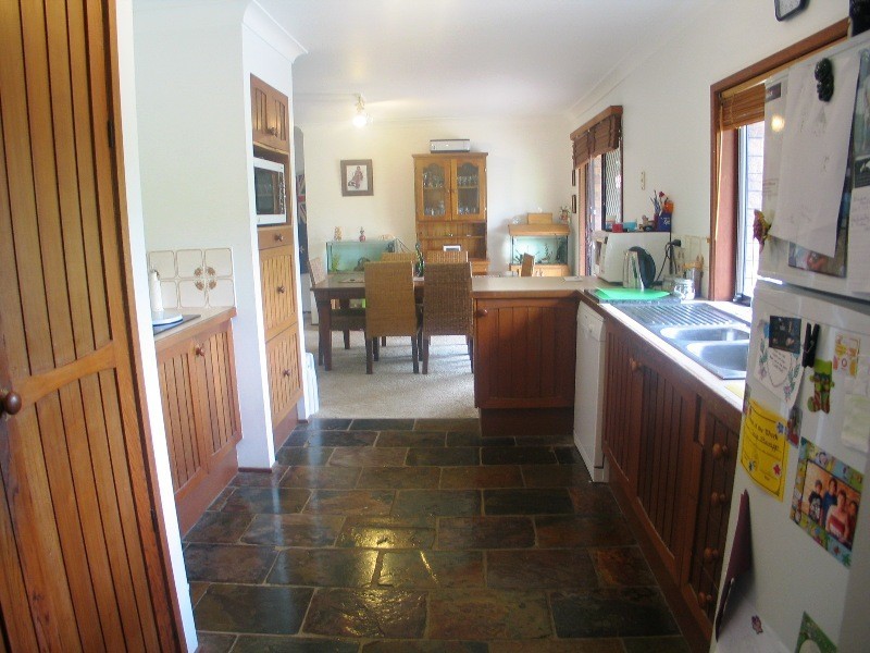 Highland Park QLD 4211