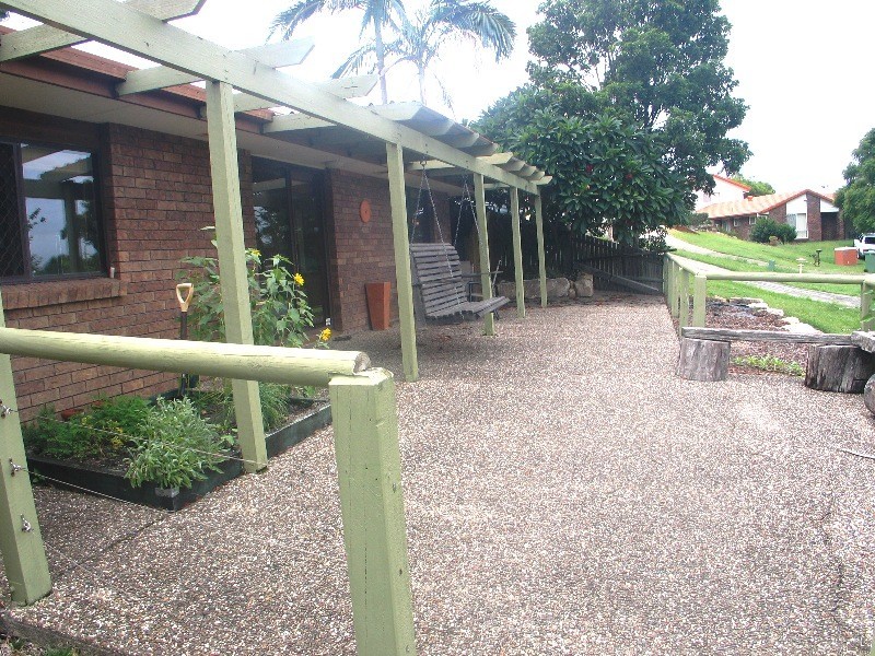 Highland Park QLD 4211