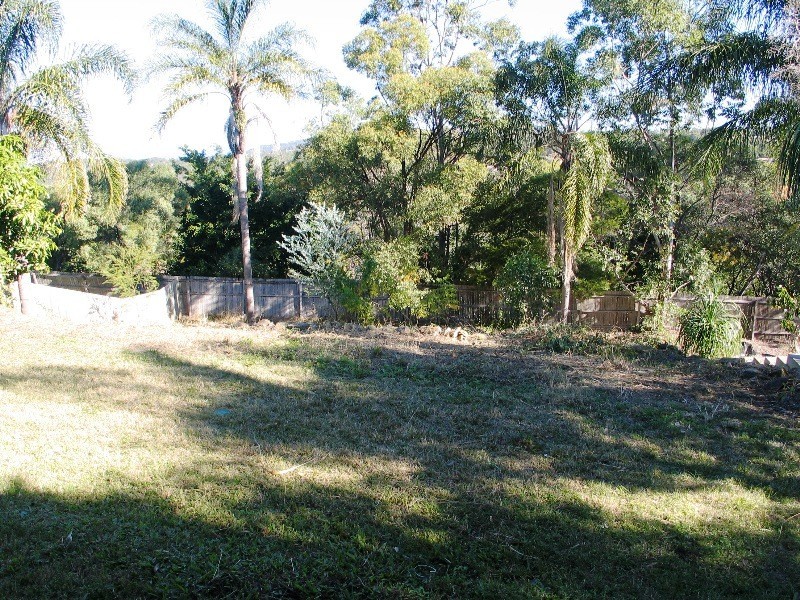 Highland Park QLD 4211