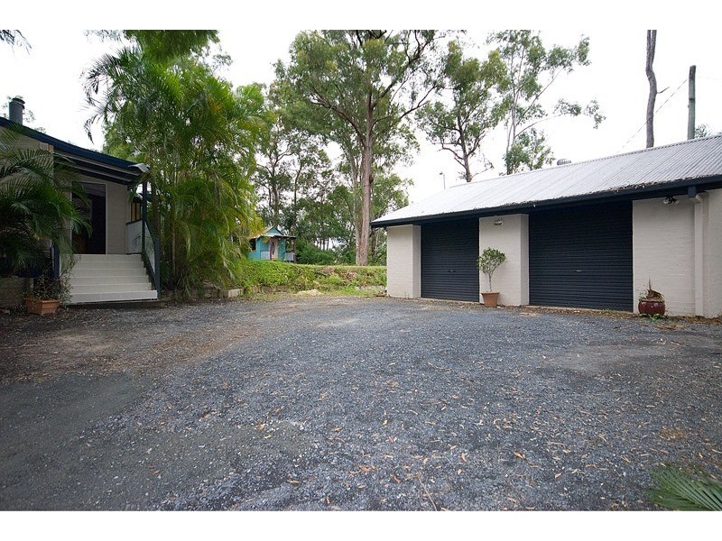 Gaven QLD 4211