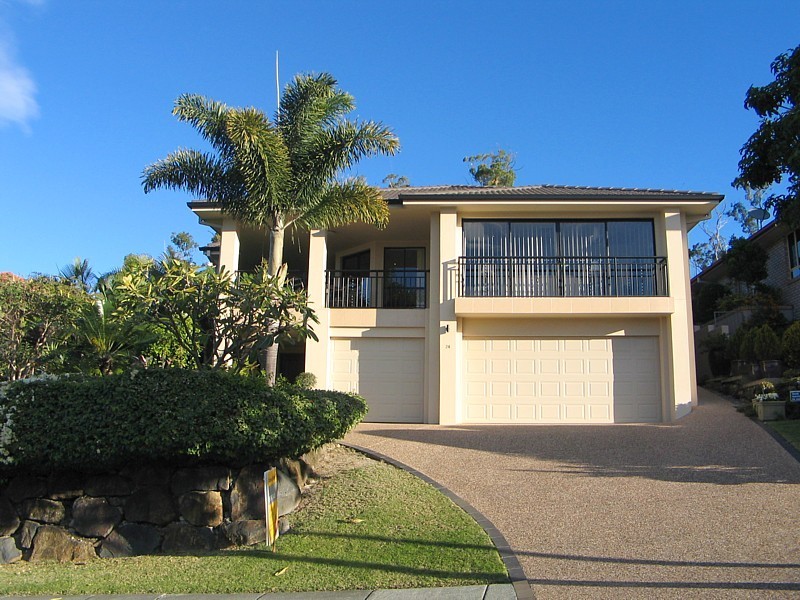 Highland Park QLD 4211