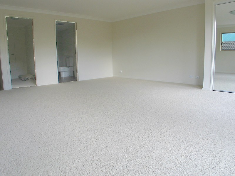 Highland Park QLD 4211