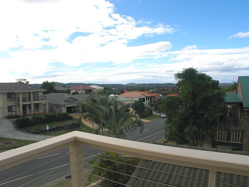 Highland Park QLD 4211