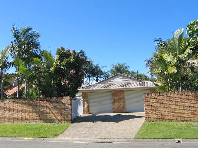 Carrara QLD 4211