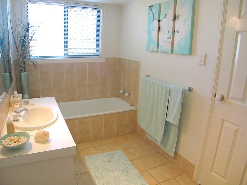 Carrara QLD 4211