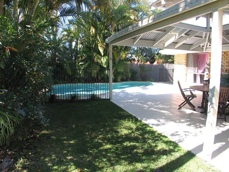Carrara QLD 4211